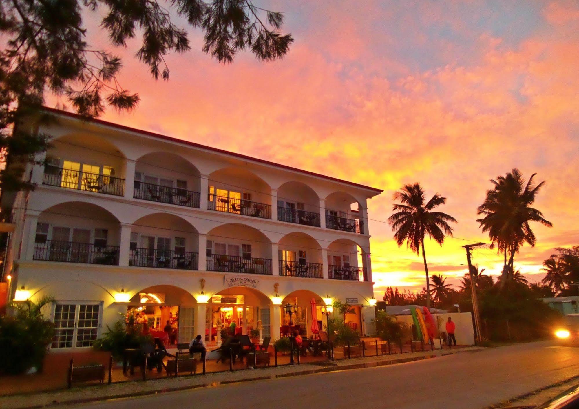Little Italy Hotel Nukualofa Exterior foto